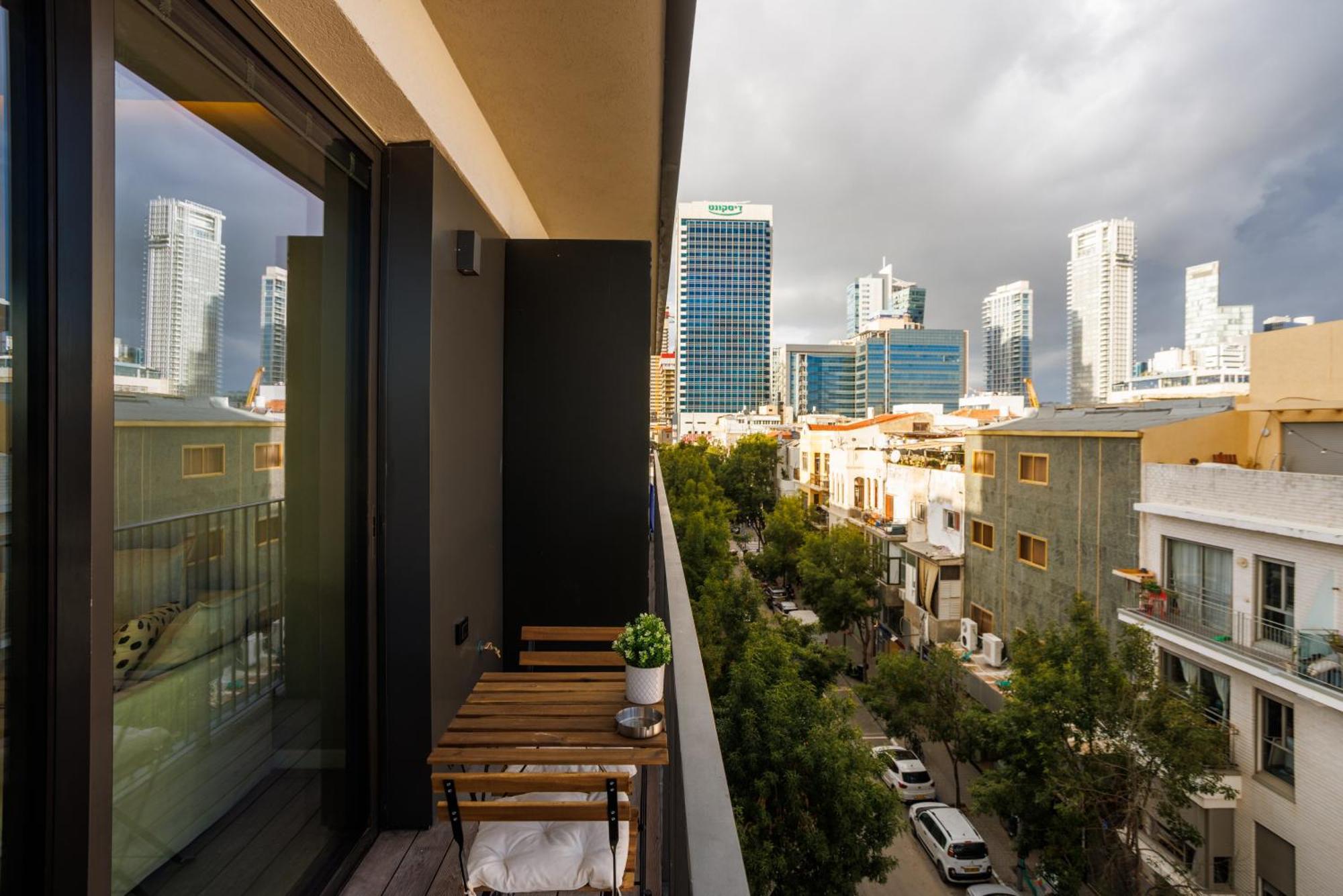 Herzl Luxury Hotel By Nimizz Tel Aviv Exterior foto